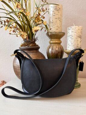 VINTAGE RESTORED Coach "Fletcher" Black Leather Bag-EVC